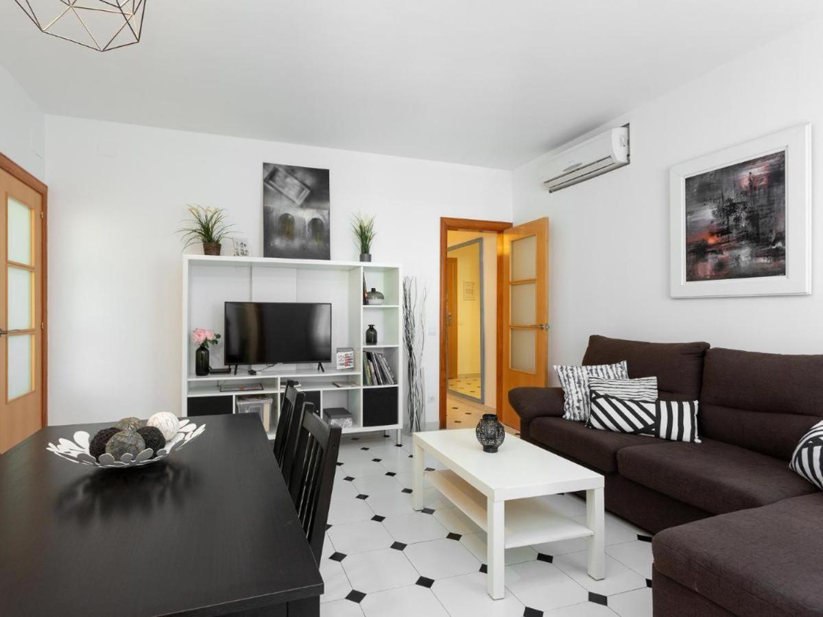 Click&Flat Fira Castelao Apartman L'Hospitalet de Llobregat Kültér fotó